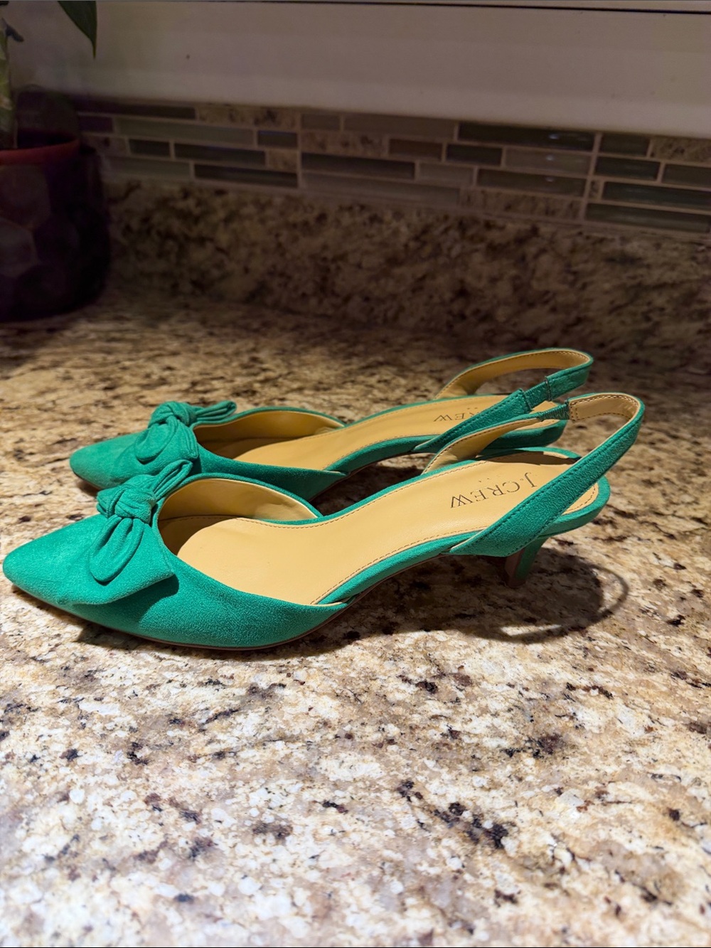 J. Crew Factory Kelly Green Bow Pointed-Toe Slingback Kitten Heel Pumps - Picture 2 of 13